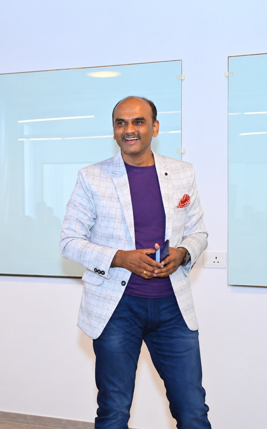 Vivek Jade